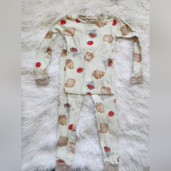 Burts Bees Pajamas Grilled Cheese 5T - Picture 1 of 2
